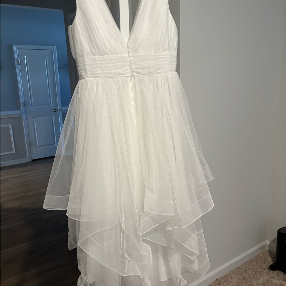 JJs House Elegant White Wedding Dress